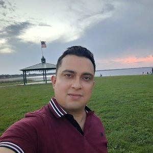 Meet your Posher, Diego